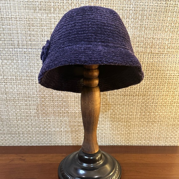 VTG 1990s Ann Taylor Purple Chenille Bucket Cloche Hat L - Picture 3 of 7